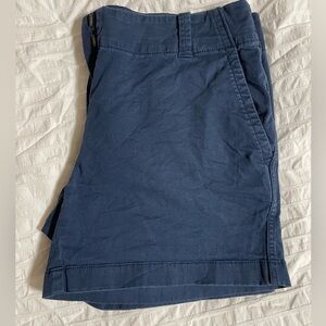 VINYARD VINES-navy shorts